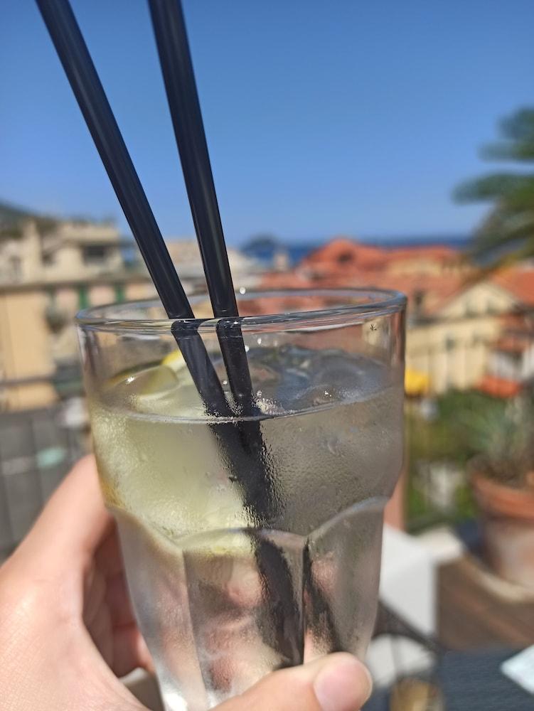 玫瑰水疗美容酒店 阿拉西奥 外观 照片
